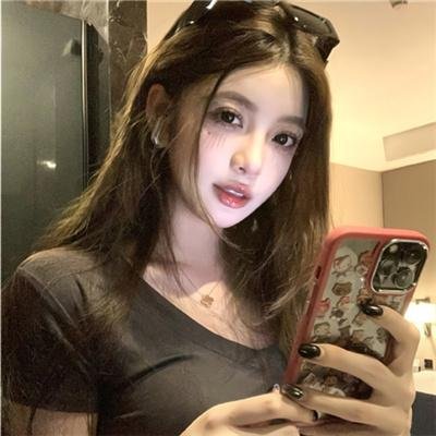 玉女怀春